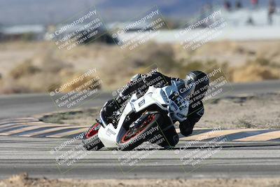 media/Dec-06-2025-CVMA (Sat) [[4a896cc04c]]/Race 6-Formula Twins-Formula 40 UL/